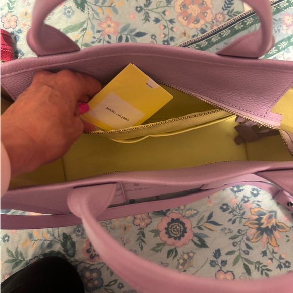 Marc Jacobs Lilac Tote Bag - Picture 3 of 7